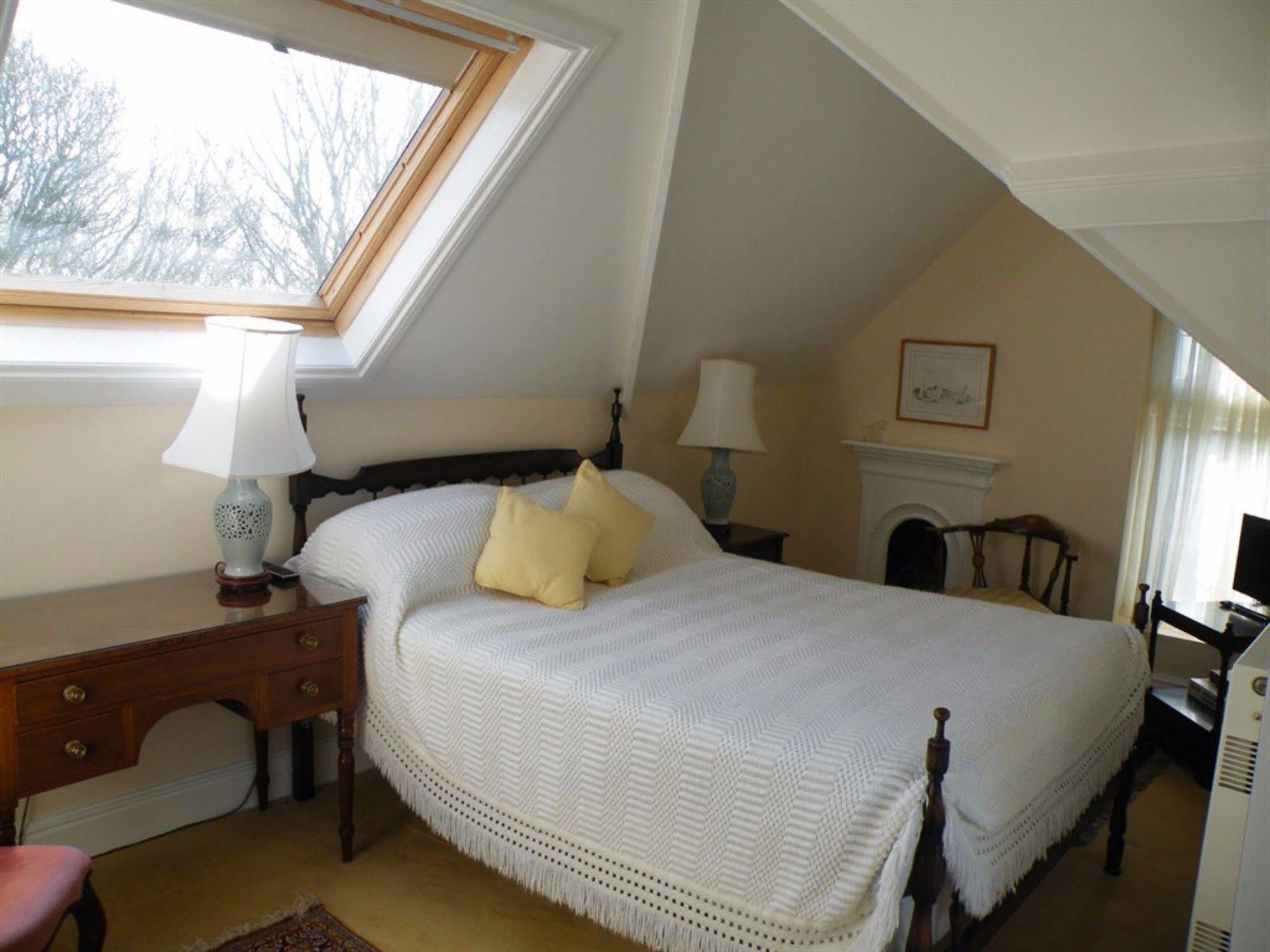 브로큰허스트 브로드랜드 게이트 B&B 외부 사진